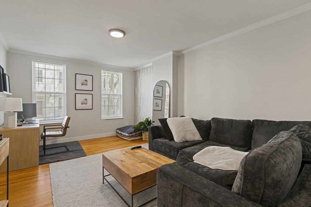 Boston, MA 02127,159 I St #1