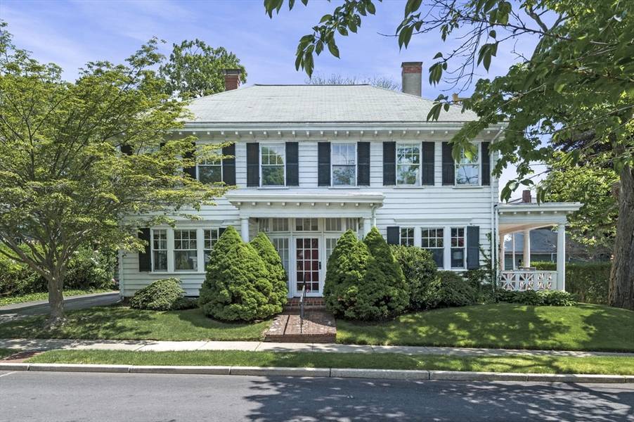 14 Currier Road, Lynn, MA 01902