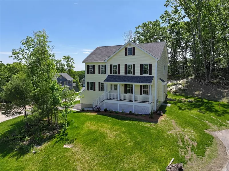 15 Oriole Dr, Groton, MA 01450