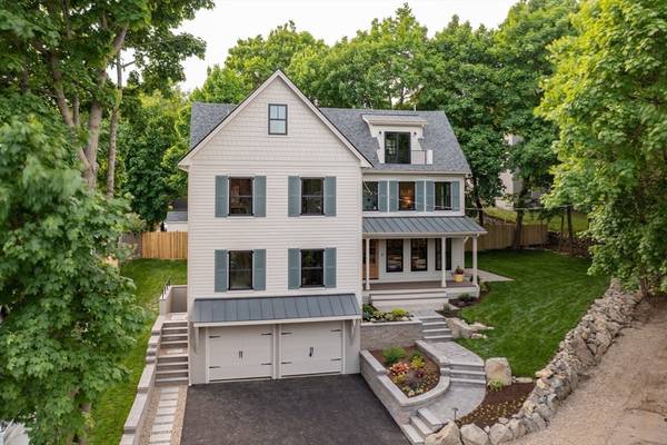 14 Proprietors Way, Arlington, MA 02474