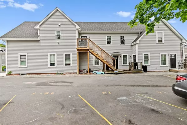Worcester, MA 01610,16 Decatur Street