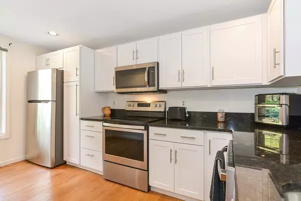 Norton, MA 02766,283 E Main St #33