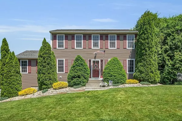 171 Wedgewood Dr, Ludlow, MA 01056