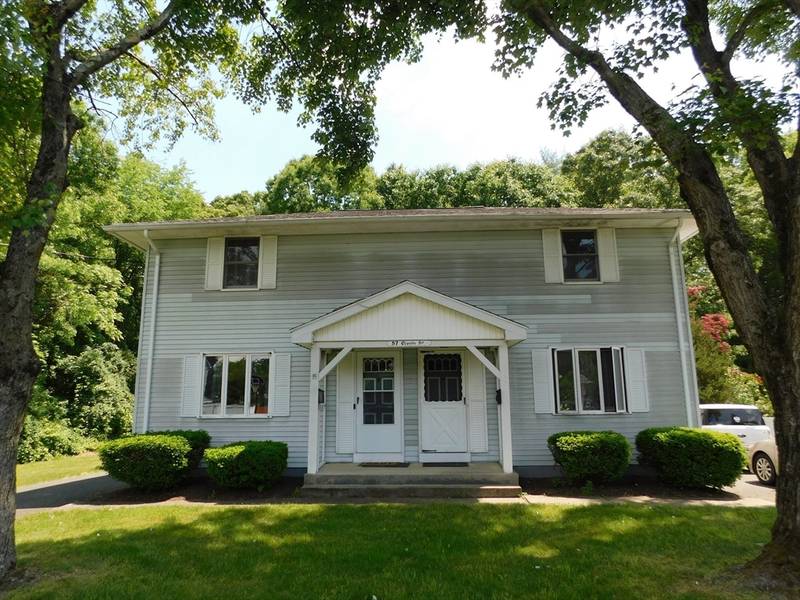 57 Crown St, Westfield, MA 01085