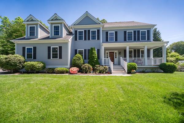 11 Karen Ln, Natick, MA 01760