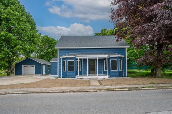 91 Schofield Avenue, Dudley, MA 01571