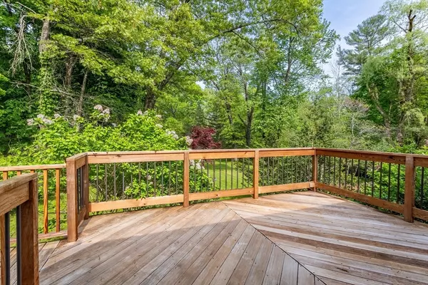 Lincoln, MA 01773,94 Codman Road