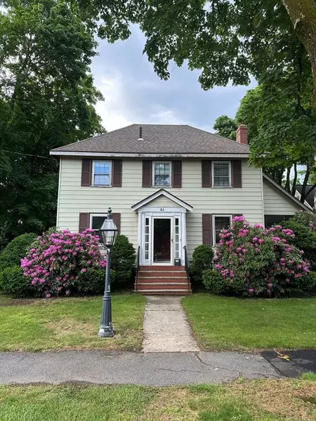 41 Governor Rd, Stoneham, MA 02180