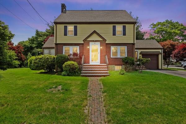 65 Neponset St, Norwood, MA 02062