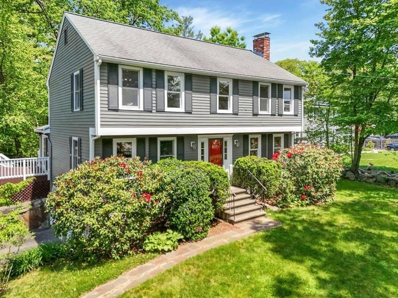 1 Constitution Dr, Southborough, MA 01772