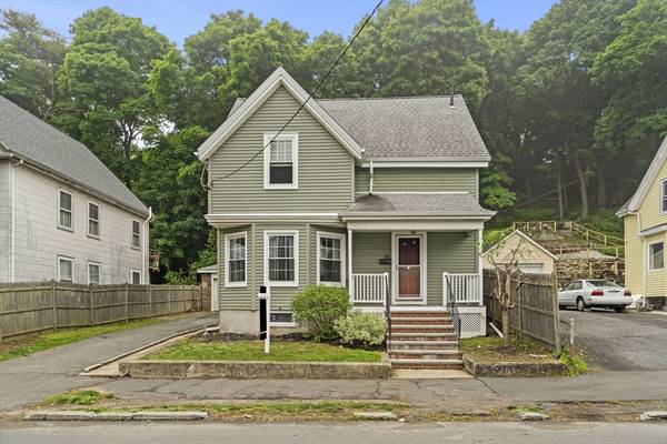 86 Verona St, Lynn, MA 01904