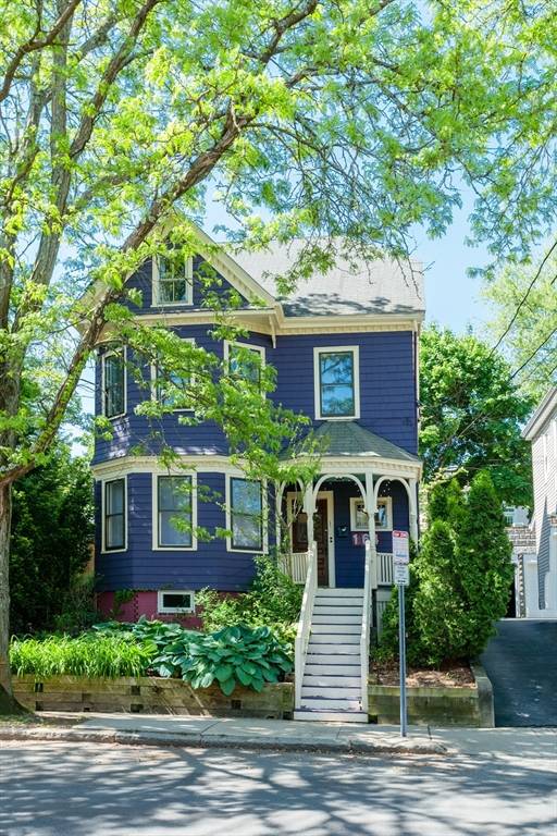 164 Hudson St, Somerville, MA 02144