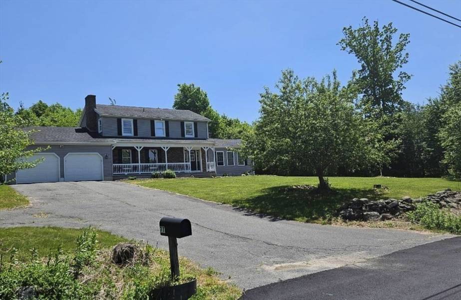 77 Carpenter Rd, Monson, MA 01057