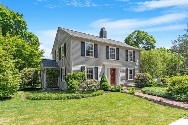 1123 Massachusetts Ave, Lexington, MA 02420