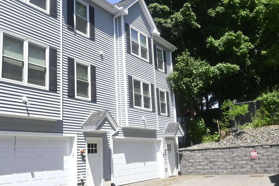 31 Orchard Street #D, Haverhill, MA 01830