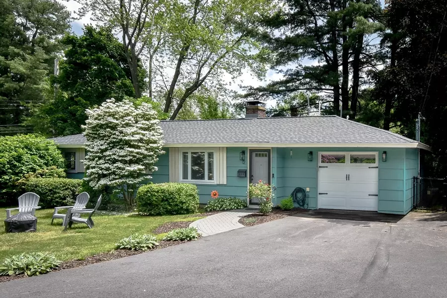 12 Carling Road, Framingham, MA 01701