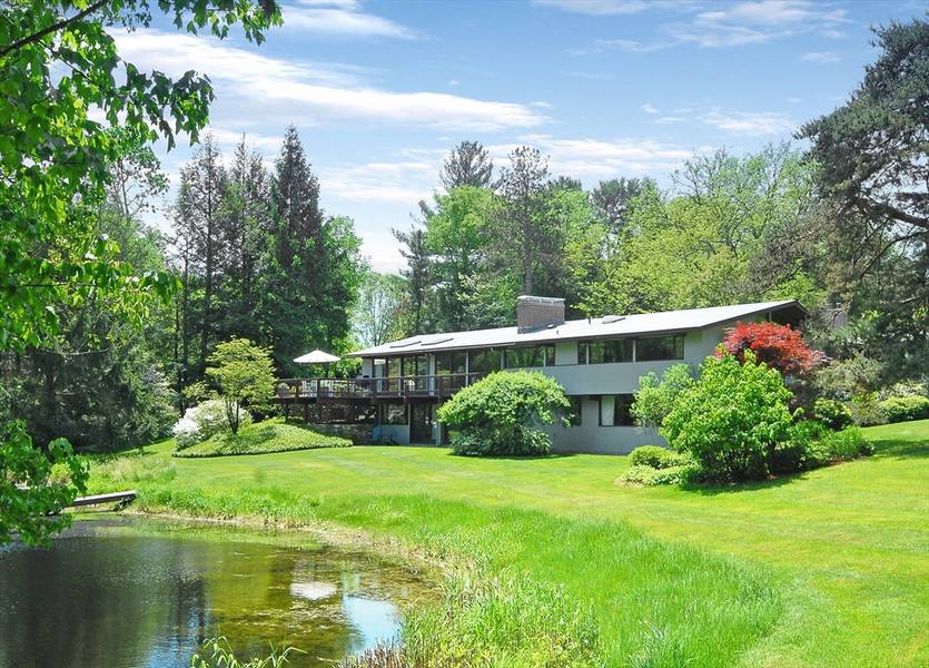 40 Spencer Brook Road, Concord, MA 01742