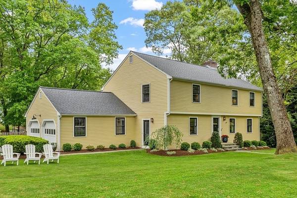 3 Berkshire Dr, Winchester, MA 01890