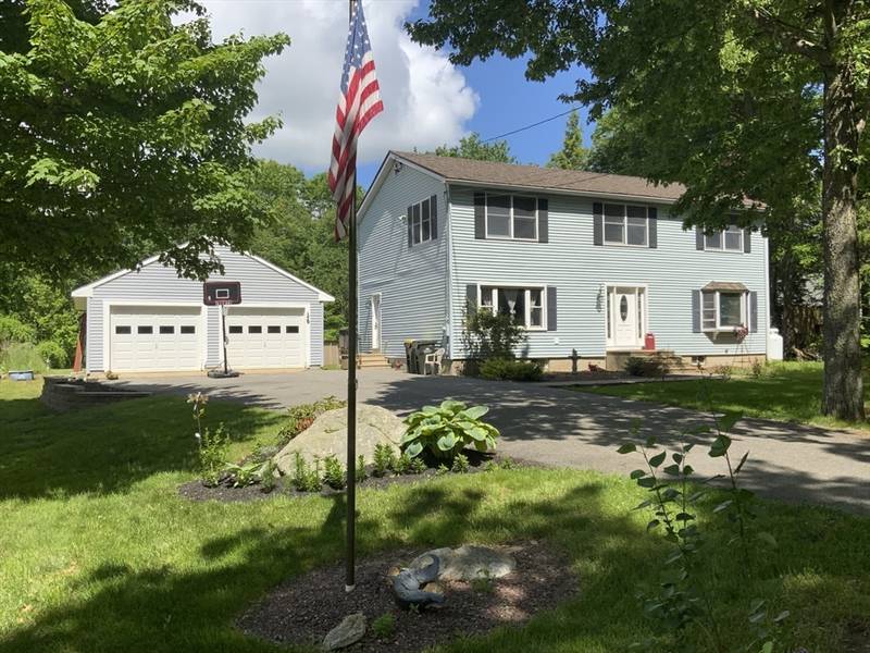 511 South Rd, Templeton, MA 01468