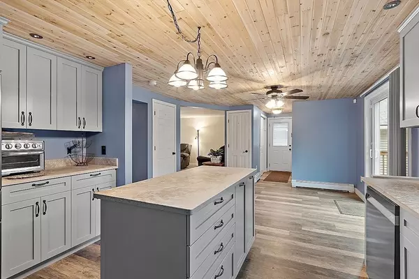 Templeton, MA 01468,511 South Rd