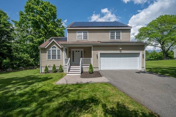 25 Oak Street, Westborough, MA 01581