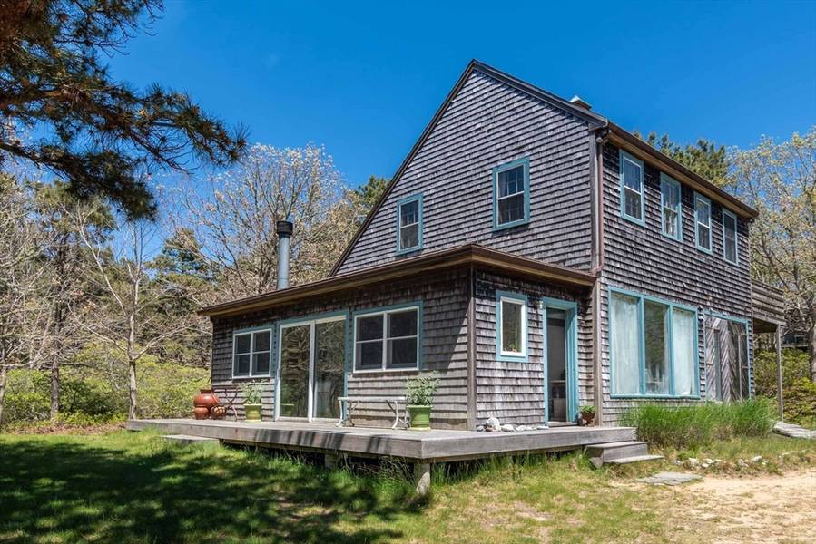 188 Waldrons Bottom Rd, West Tisbury, MA 02575