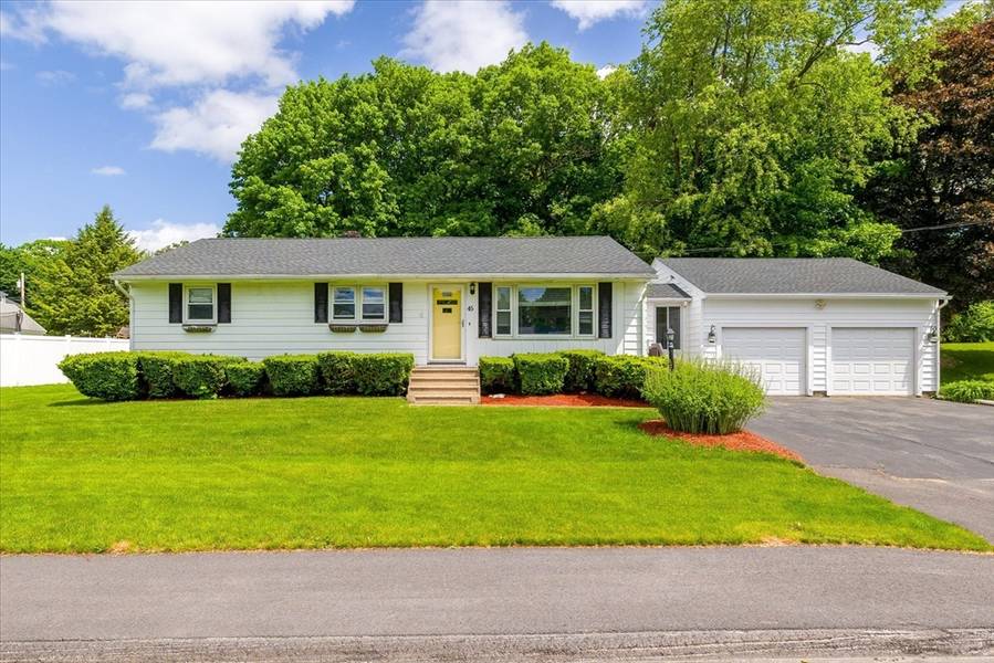 45 Douglas Rd, Gardner, MA 01440