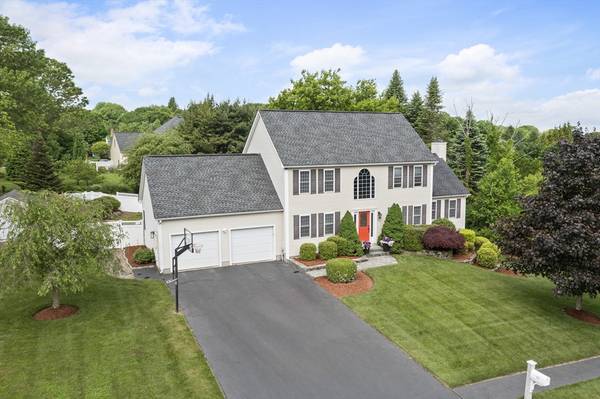 11 Boundary Stone Rd, Sutton, MA 01590