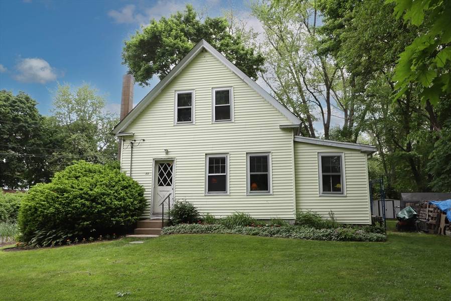 55 Brigham Place, Whitman, MA 02382