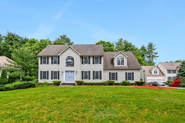 39 Cinnamon Cir, Easton, MA 02375