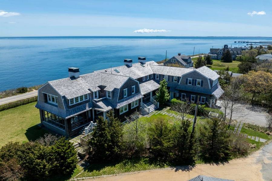 150 East Chop Drive, Oak Bluffs, MA 02557