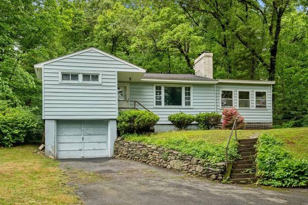 110 Leland Hill Rd, Sutton, MA 01590