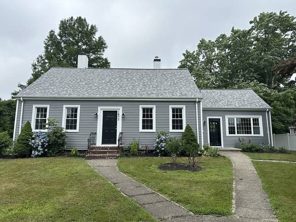 1477 Old Plainville Rd., New Bedford, MA 02747