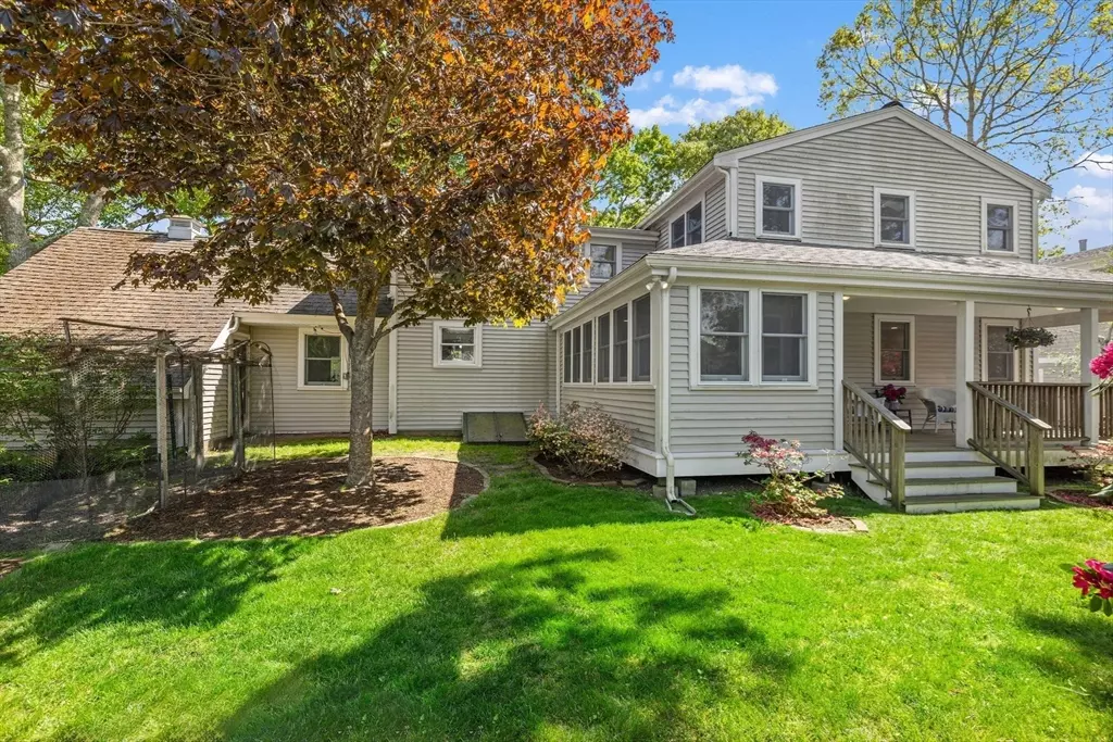 Falmouth, MA 02536,14 Sandpiper Cir