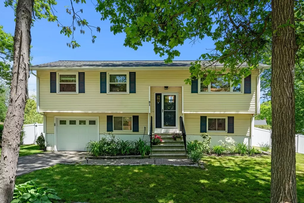 Newburyport, MA 01950,91 Turkey Hill Rd