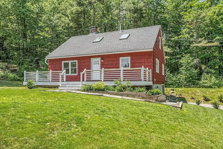 201 Taylor Road, Ashby, MA 01431