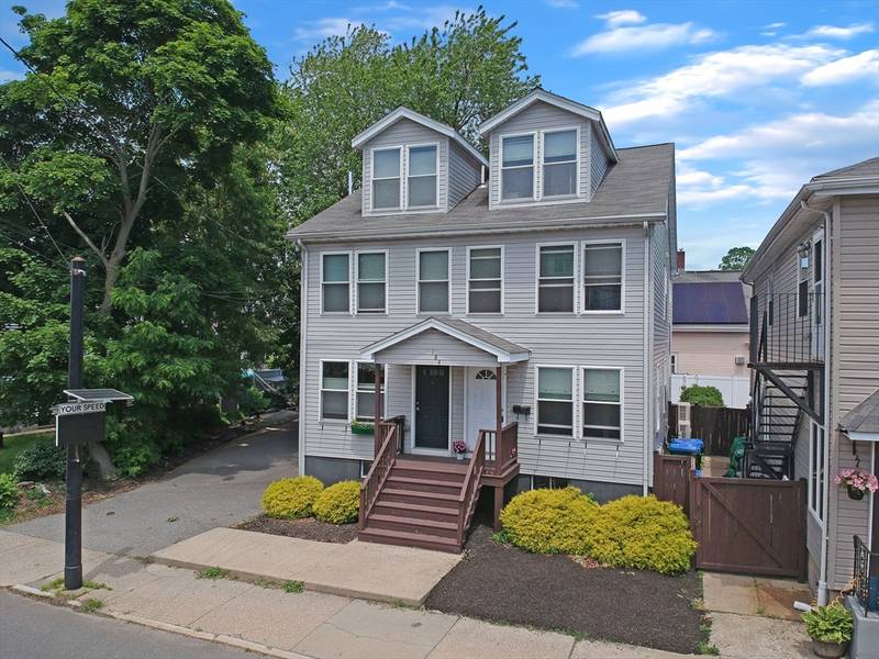 284 Riverside Ave #2, Medford, MA 02155