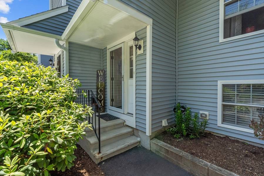 140 North Main St #7D, Attleboro, MA 02703