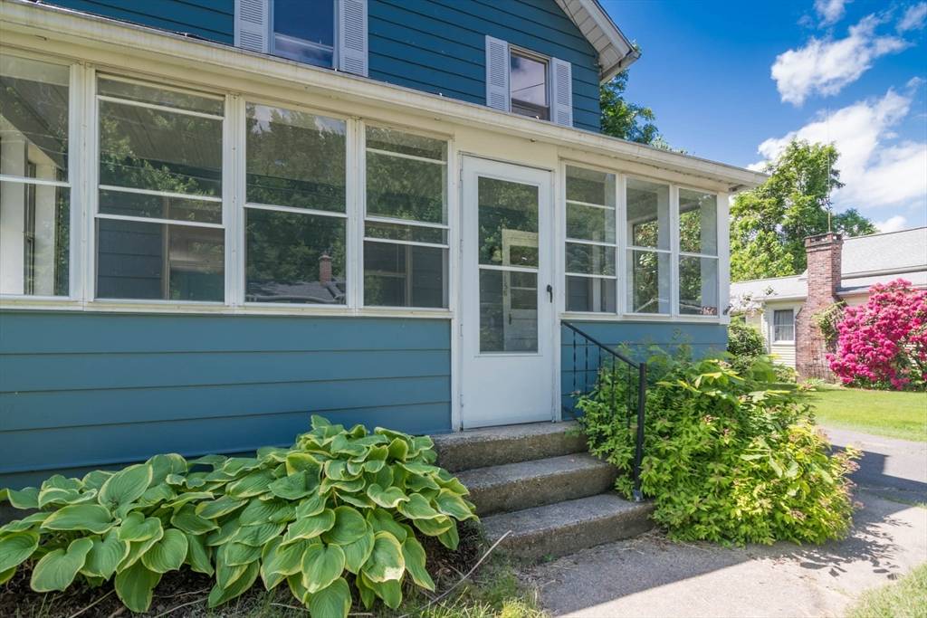 Northampton, MA 01060,156 Grove St
