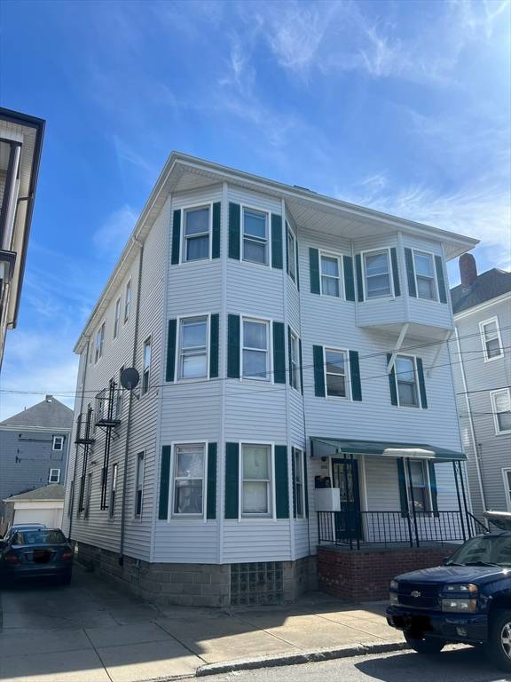 268 Tinkham St, New Bedford, MA 02746