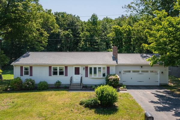 Easthampton, MA 01027,2 Matthew Dr