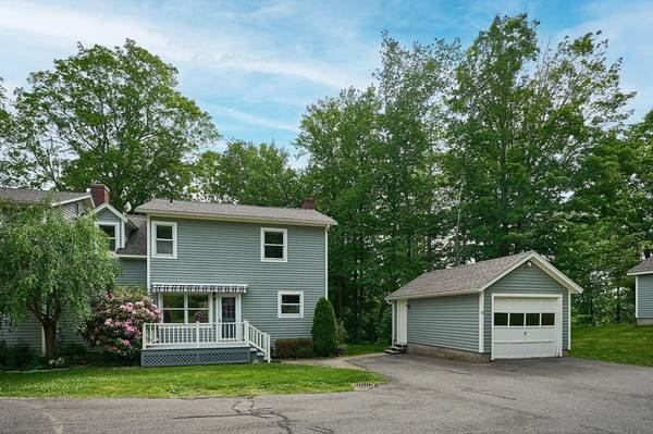 40 Dragon Hill Rd #40, Shelburne, MA 01370