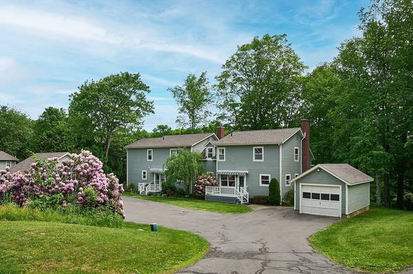 Shelburne, MA 01370,40 Dragon Hill Rd #40