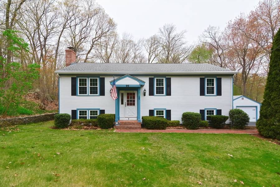 99 Kenneth Kostka Drive, North Attleboro, MA 02760