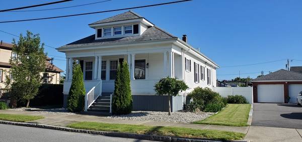 184 Matthew Street, New Bedford, MA 02740