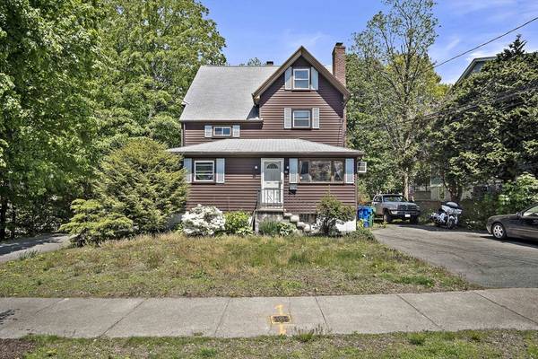 28 Parsons St, Newton, MA 02465