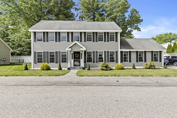 31 Secor Way, Tewksbury, MA 01876