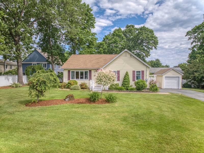 15 Limewood Avenue, Billerica, MA 01821