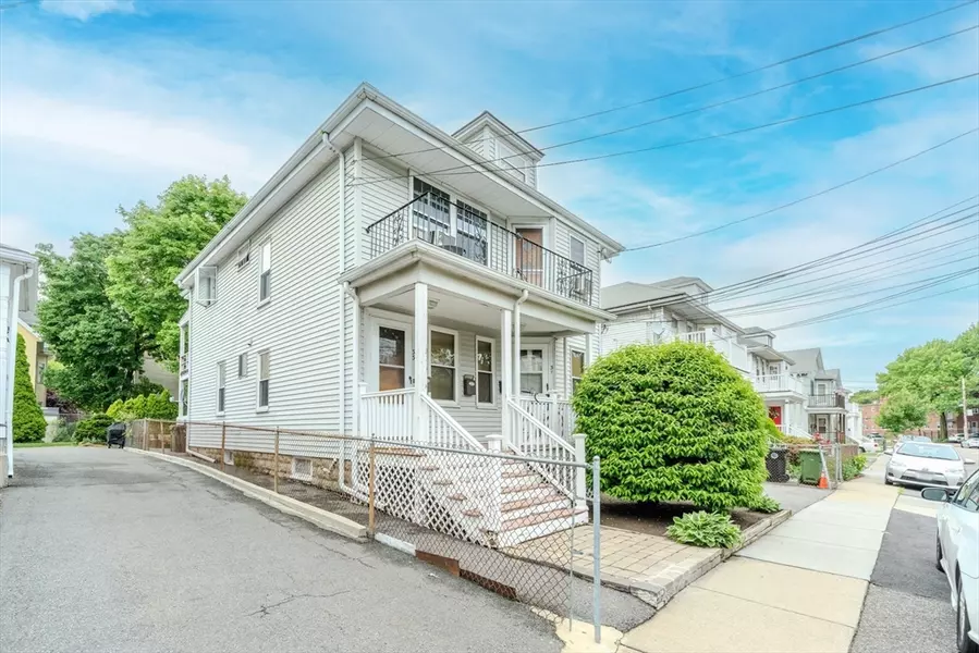 31-33 Quimby St, Watertown, MA 02472