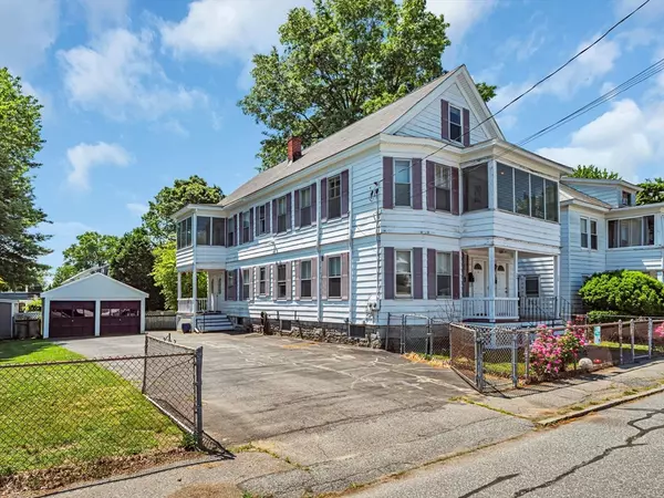 24 Fairfax St, Lowell, MA 01851